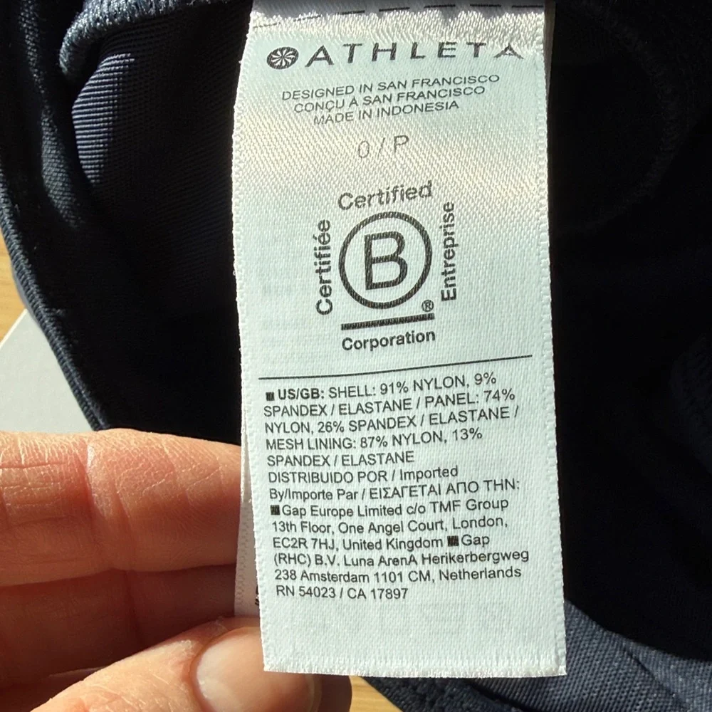 Athleta Headlands Hybrid Cargo Tight - size 0P - Navy NWT - Picture 12 of 14